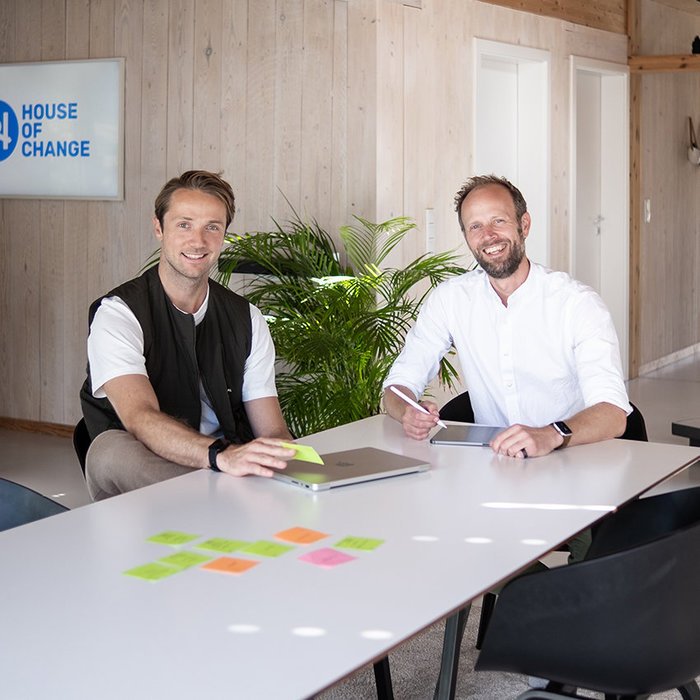 Die zwei Gründer des Startup info.link
